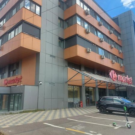 Luxury Apart Cubis Apartment Iasi Exterior photo